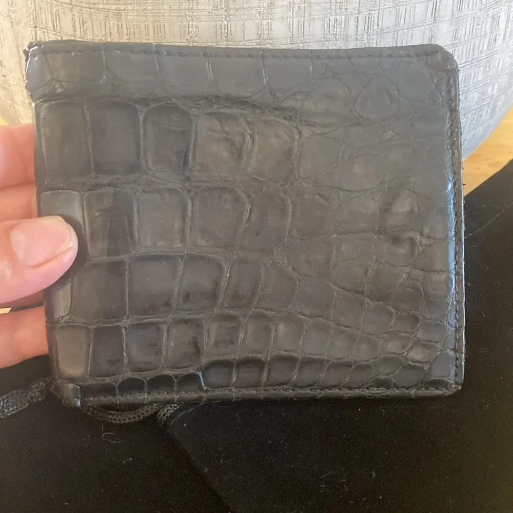 PRADA Saffiano Leather Bifold Wallet